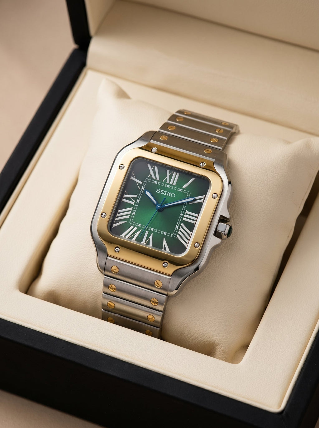 Automatic - 38mm - Steel caseback - in presentation box