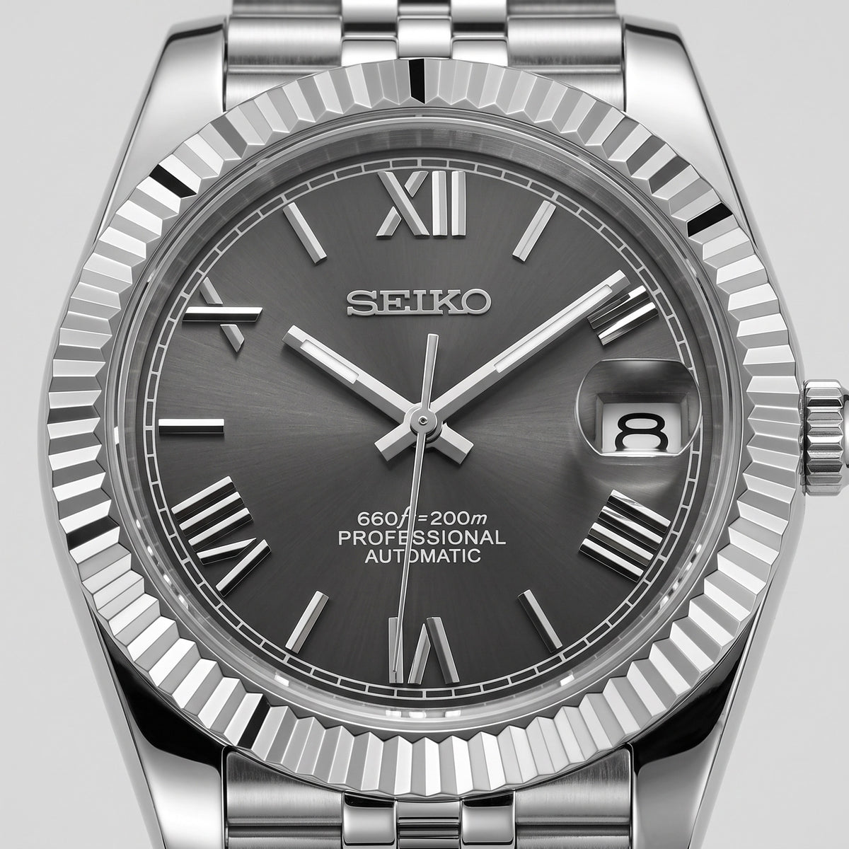 Date Mod – Steel · Grey Roman Dial – Automatic – dial detail