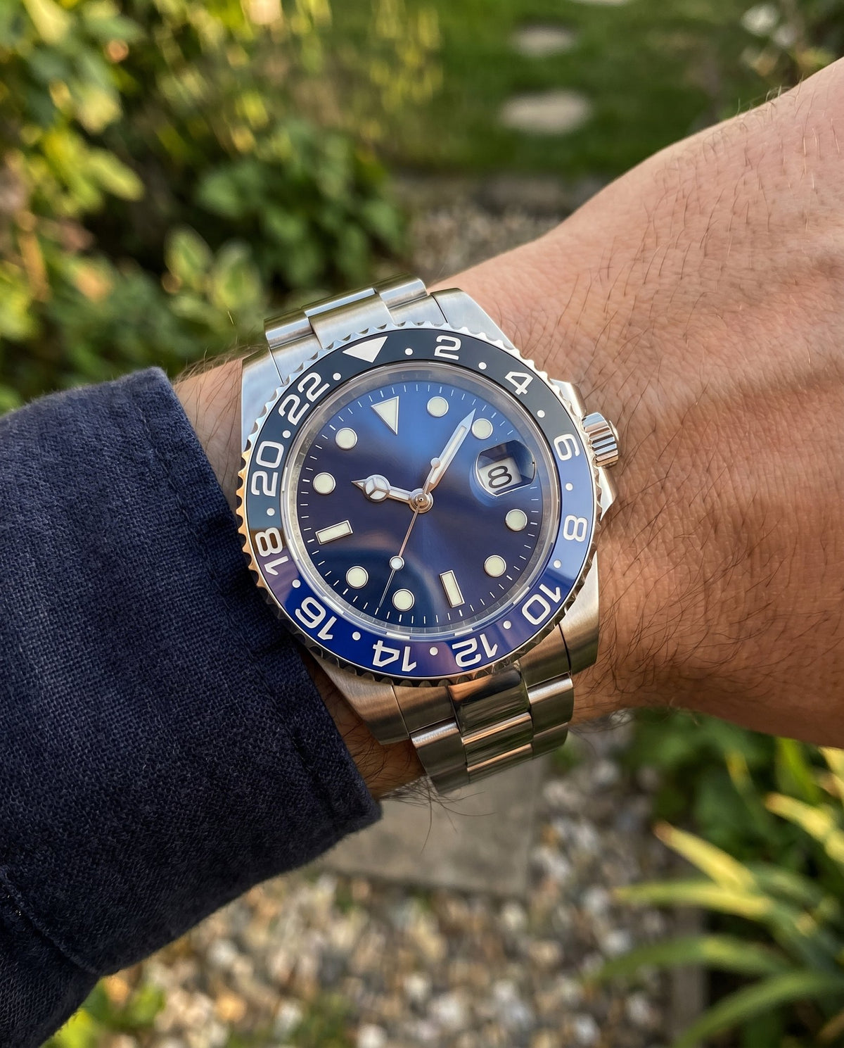 GMT Mod – Steel · Blue-Black Bezel · Blue Dial – 40mm – Automatic GMT - on-wrist lifestyle