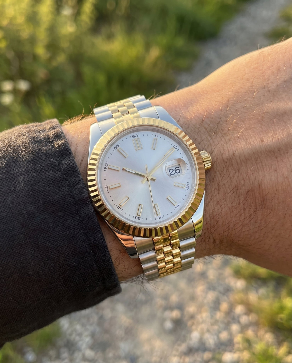 Lady Mod – Two-Tone Gold · Silver Dial – 28mm – Automatic - on-wrist lifestyle
