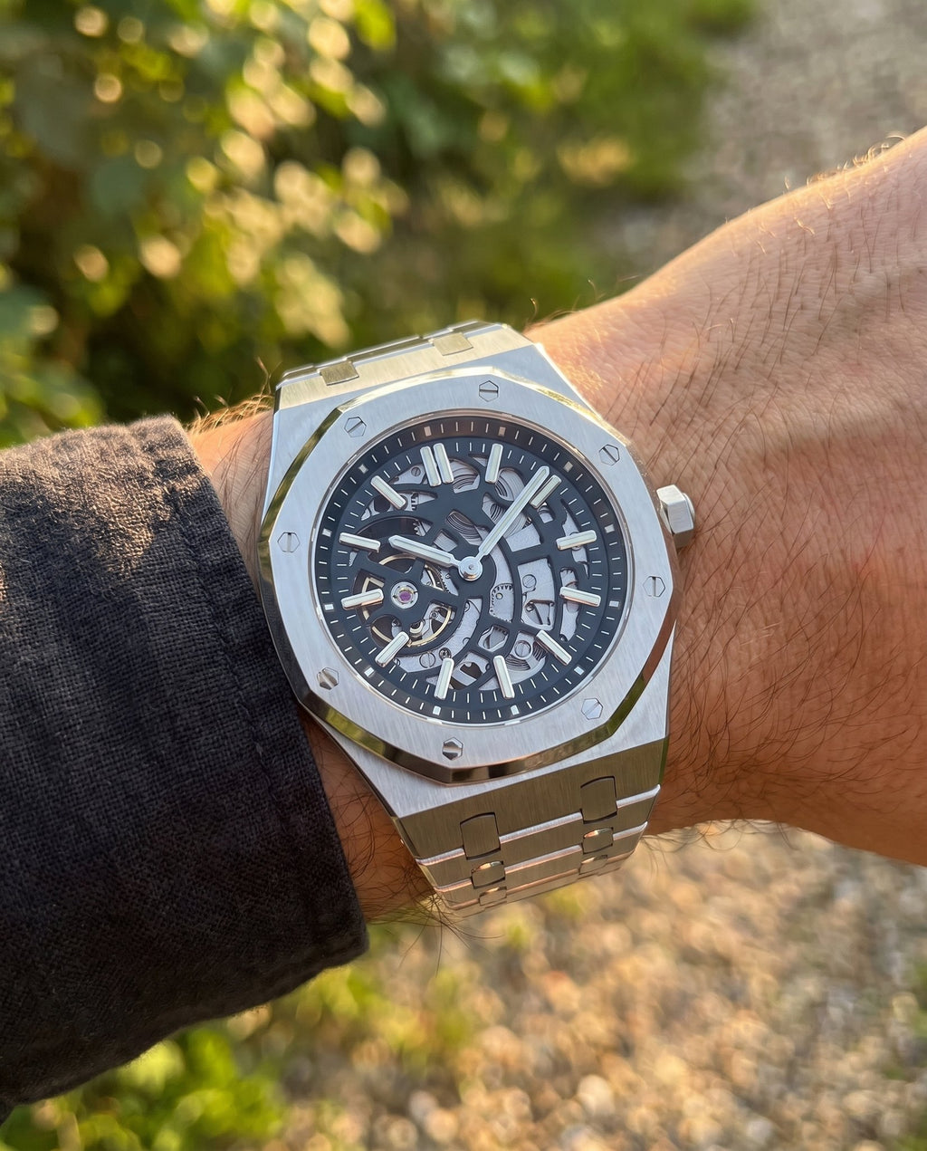 Oak Mod – Steel · Black Skeleton Dial – 41mm – Automatic - on-wrist lifestyle