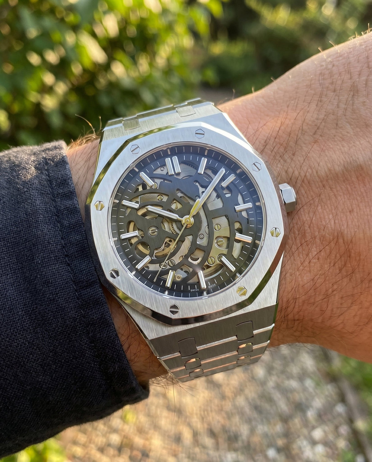 Oak Mod – Steel · Open-Heart Dial – 41mm – Automatic - on-wrist lifestyle