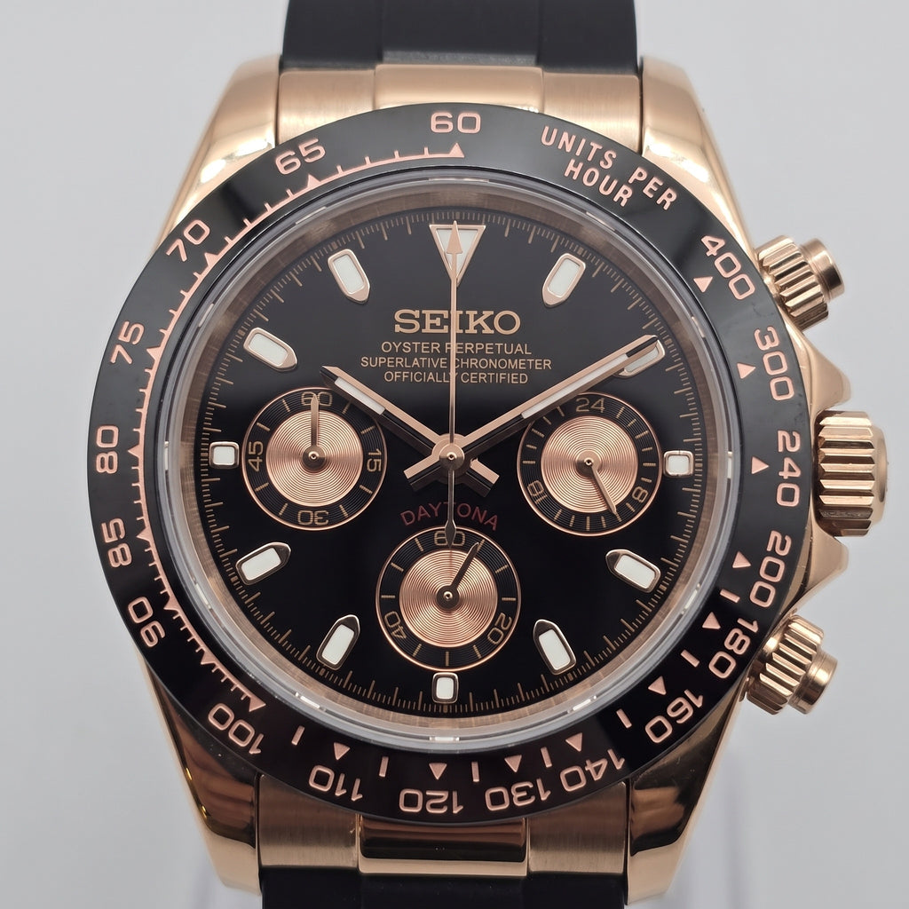 Tona Mod – Rose Gold · Black Dial · Rubber – 40mm – Chronograph – dial detail