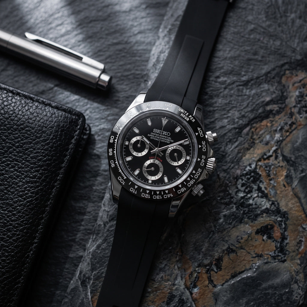 Tona Mod – Steel · Black Dial · Rubber – 40mm – Chronograph – lifestyle flat lay