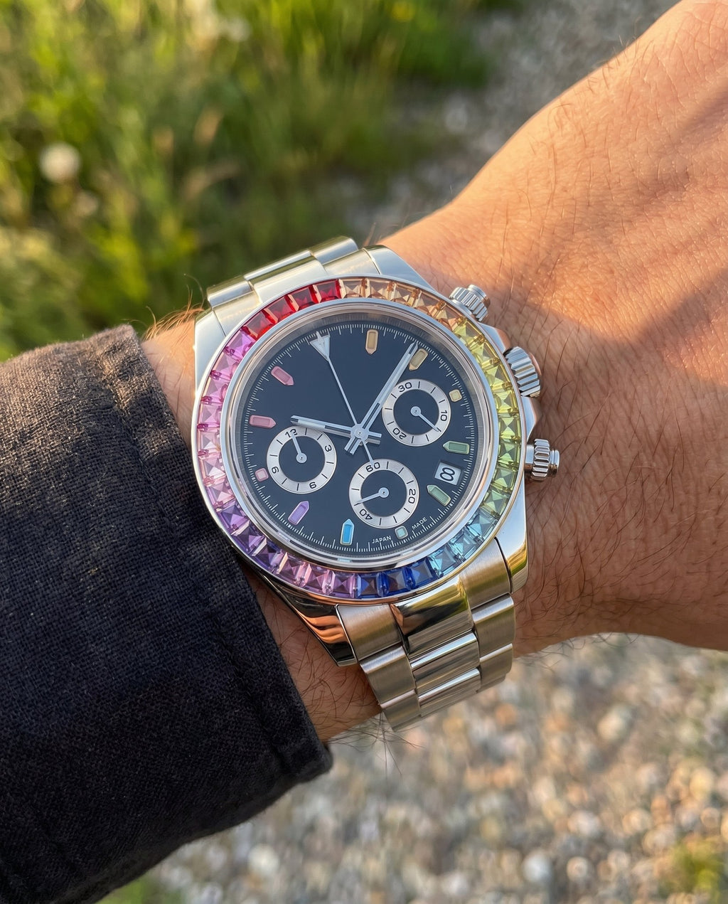 Tona Mod – Steel · Rainbow Bezel · Black Dial – 40mm – Chronograph - on-wrist lifestyle