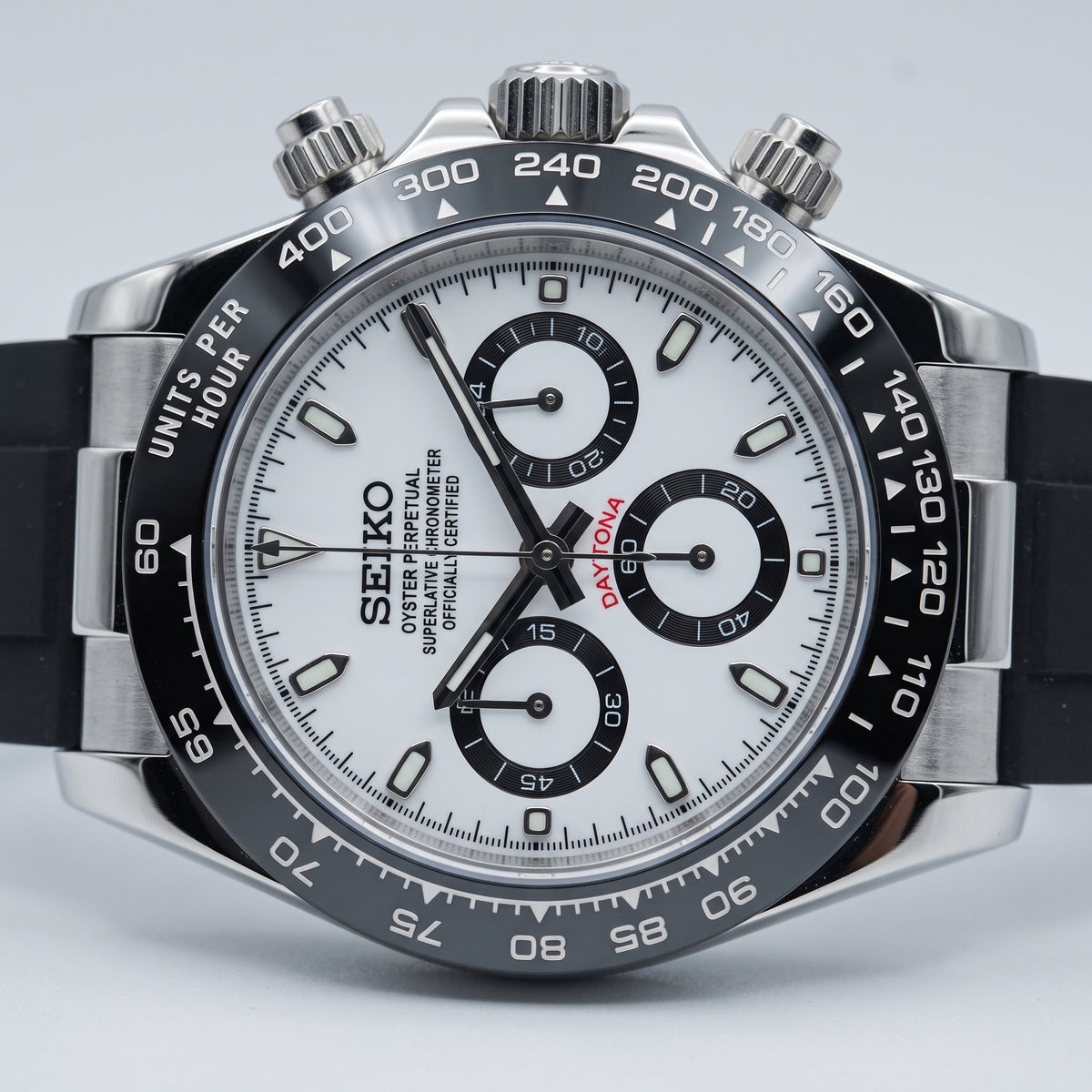 Tona Mod – Steel · White Panda Dial · Rubber – 40mm – Chronograph – dial detail